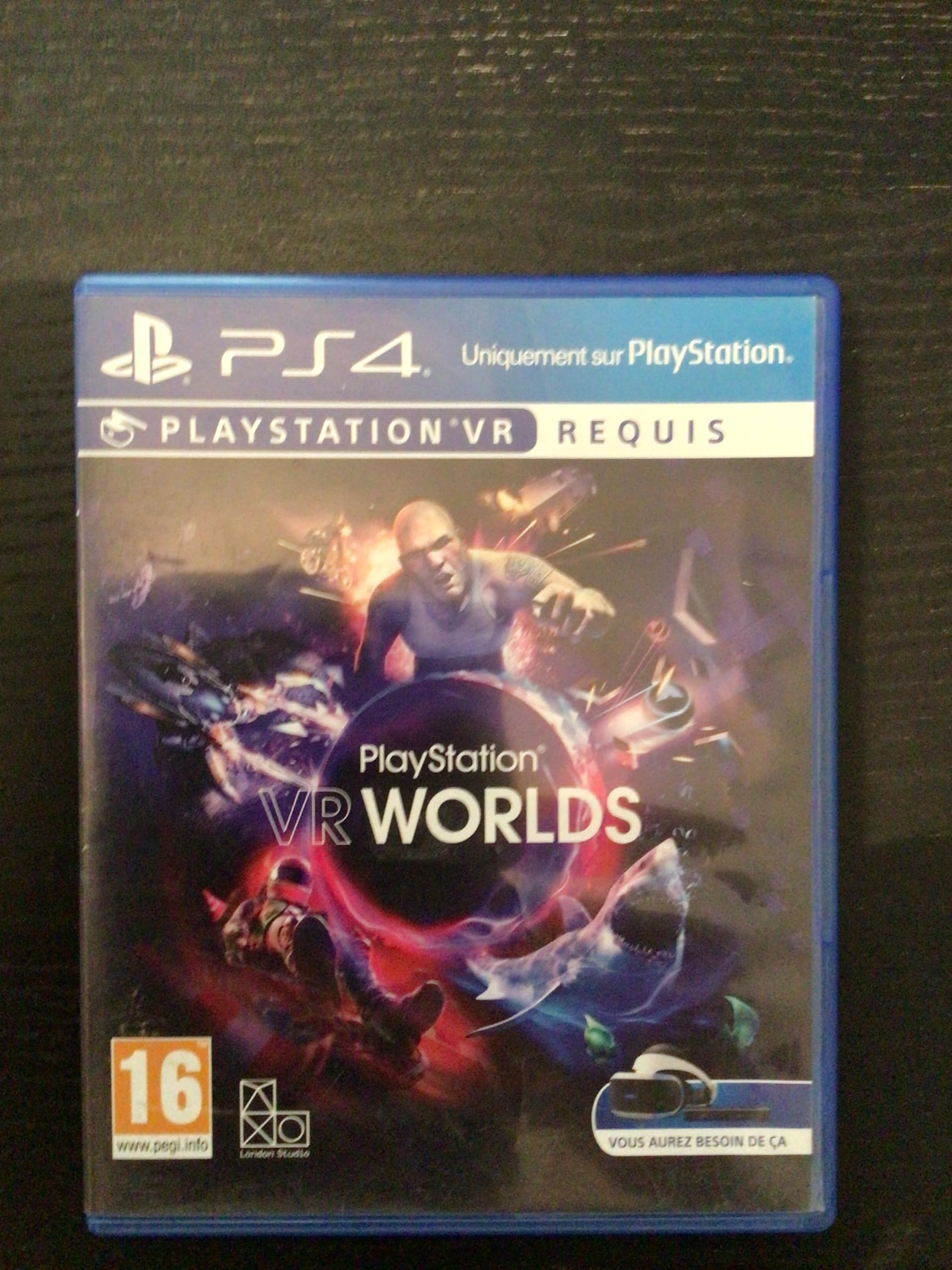Playstation VR Worlds – 5 Increíbles Experiencias de Realidad Virtual, Aventuras Extremas y Acción Inmersiva Playstation VR Worlds – 5 Increíbles Experiencias de Realidad Virtual, Aventuras Extremas y Acción Inmersiva